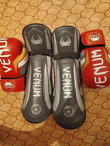 парные одежда: Комплект экипировки Venum для единоборств Состав: - Боксерские — 1