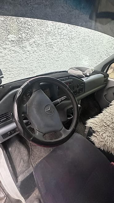 каракол скутер: Mercedes-Benz Спринтер: 1999 г., 2.9 л, Кол менен иштөөчү, Дизель — 3