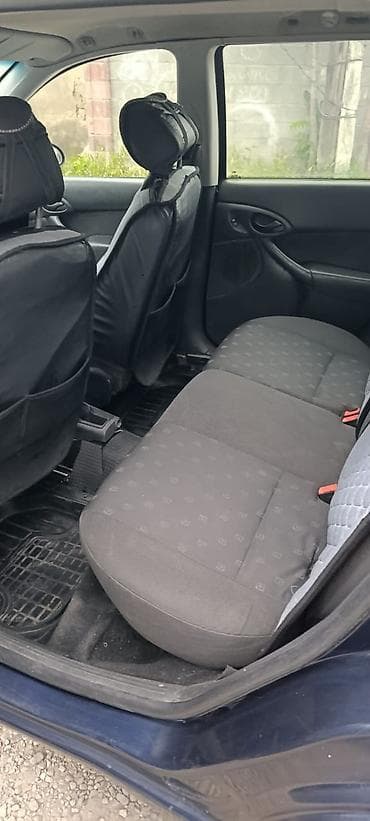 mini cuper: Ford Focus: 2003 г., 1.6 л, Механика, Бензин, Универсал — 6