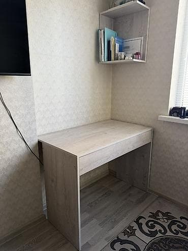 Компьютерные столы: Письменный/компьютерный стол с выдвижным ящиком - Материал: ЛДСП с — 1