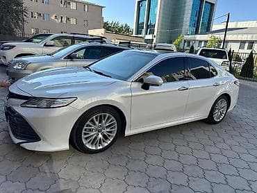 jac js6: Toyota Camry: 2019 г., 2.5 л, Автомат, Бензин, Седан — 3