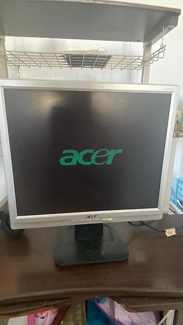 ipad 3 mini: Монитор, Acer, Б/у, LCD, 16" - 17" — 2