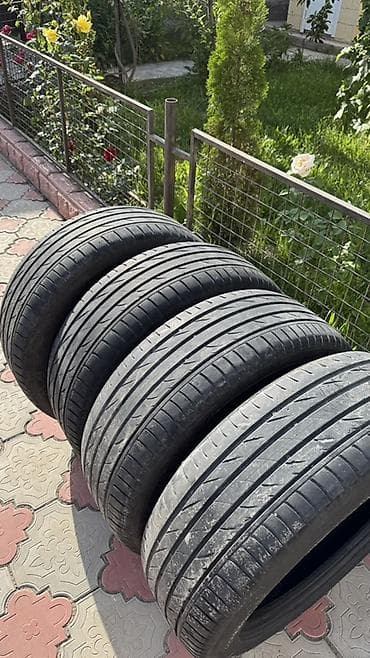 55: Комплект летних шин 19" - Размер: 235/55 ZR19 - Индекс — 2