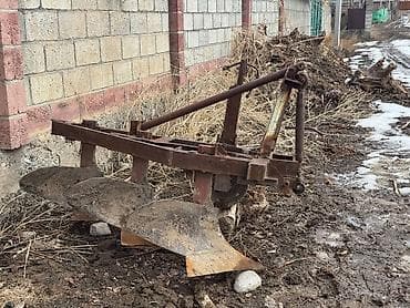 Трёхкорпусный навесной плуг для трактора - Тип: оборотный/лемешный