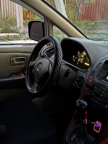 r18 lexus: Lexus RX: 2000 г., 3 л, Автомат, Бензин, Кроссовер — 7