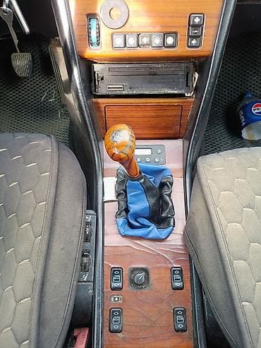 lexus 5 7: Mercedes-Benz W124: 1993 г., 2.2 л, Ручные, Бензин, Седан — 6