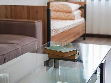 nomad hostel: 🏡 Койко-место в уютном хостеле 💰 Цены: • Сутки — 800 сом • Неделя — 5 — 8