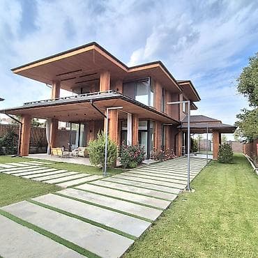 600 м², 8 комнат, Киргизия 1, Семейным