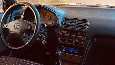 honda: Honda Accord: 1995 г., 2 л, Ручные, Бензин, Седан — 4