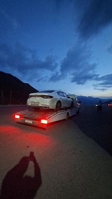 два авто: Эвакуатор, Mercedes-Benz, 1996 г., Прямая — 7