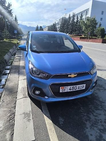 prius plus: Chevrolet Spark: 2016 г., 1 л, Автомат, Бензин, Хэтчбэк — 2
