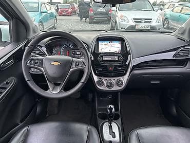 kia morning 2019: Chevrolet Spark: 2017 г., 1 л, Автомат, Бензин, Хэтчбэк — 10