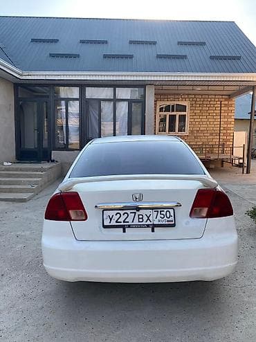 Honda Civic: 2002 г., 1.8 л, Автомат, Бензин, Седан at lalafo.kg Honda Civic: 2002 г., 1.8 л, Автомат, Бензин, Седан