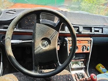 капот на 124 ешка: Mercedes-Benz W124: 1988 г., Механика, Седан — 1