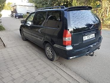 Транспорт: Mitsubishi Space Wagon: 1999 г., 2.4 л, Механика, Бензин, Универсал — 5