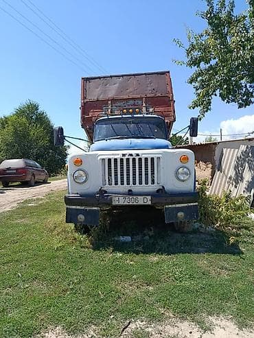 ГАЗ : 1987 г., Механика, Бензин at lalafo.kg ГАЗ : 1987 г., Механика, Бензин