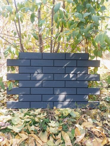 плинтус потолочный: Панели для облицовки стен, имитирующие кирпичную кладку, представлены — 9