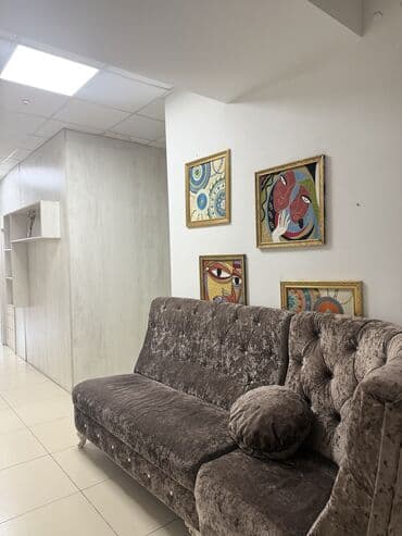 дом под офис: Сдается помещение 15 м2 30000 сом и депозит Первая линия. Доступ — 9