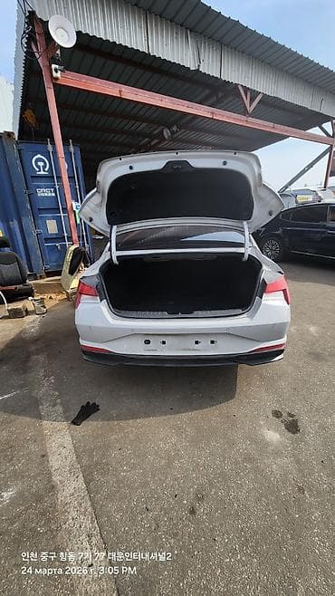 e class: Hyundai Avante: 2021 г., 1.6 л, Автомат, Гибрид, Седан — 3