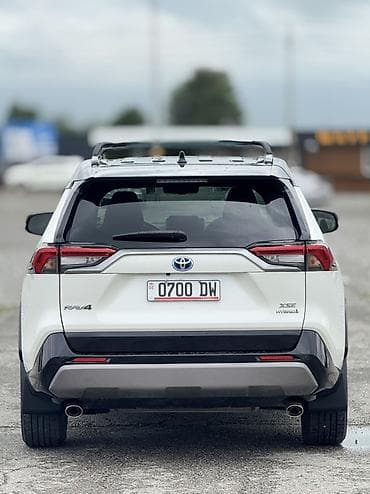 Унаа сатуу: Toyota RAV4: 2020 г., 2.5 л, Вариатор, Гибрид, Кроссовер — 6