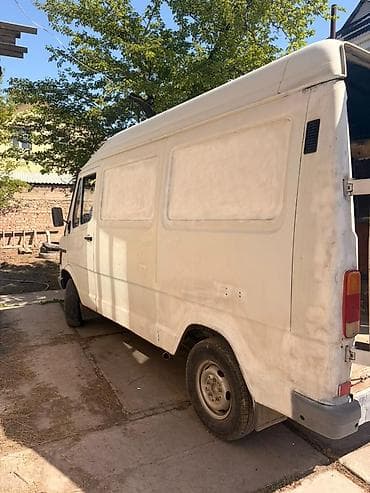 корпус термостата: Mercedes-Benz T1: 1991 г., 2.3 л, Ручные, Дизель, Фургон — 3