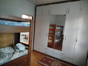 дом с баней: 100 м², 4 комнаты — 1