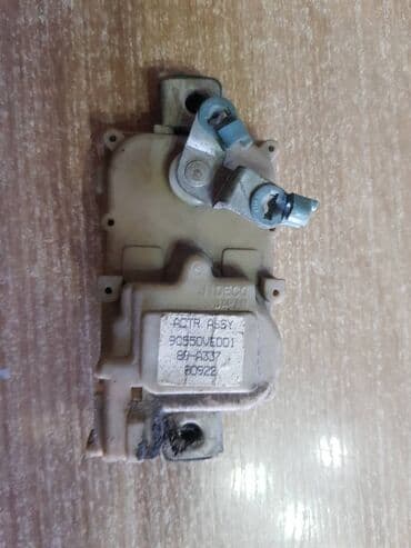 коммутаторы netis: Замок багажника Nissan Б/у, Оригинал, Япония — 3