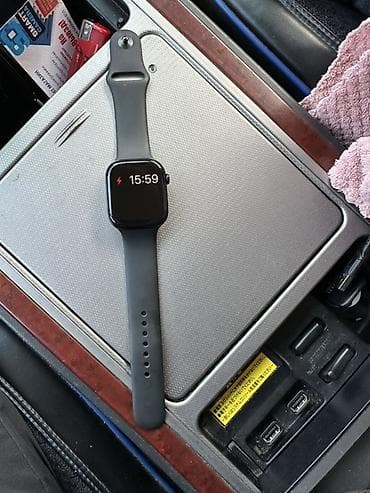 Apple Watch 10 как новый Смарт‑часы с прямоугольным сенсорным экраном