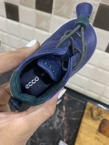 cat обувь: Продаю кожанную обувь Новая
Ecco (оригинал)
Размер: 19 — 2