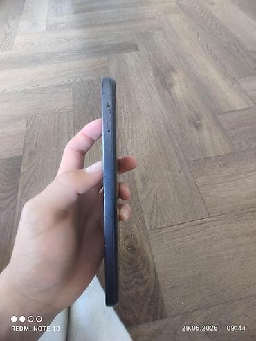 9 lite: Vivo IQOO 15, цвет - Черный — 4