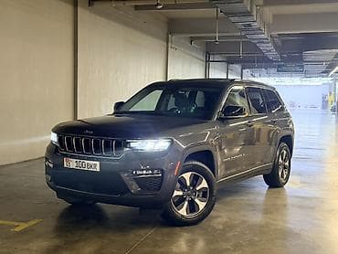Chrysler: Jeep Grand Cherokee: 2023 г., 2 л, Электромобиль, Внедорожник — 1
