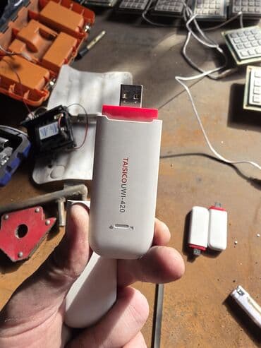 промышленные швейные машины: В наличии в Бишкеке: 12 шт vkp 80 II SX монетоприемники nri g13. usb — 4