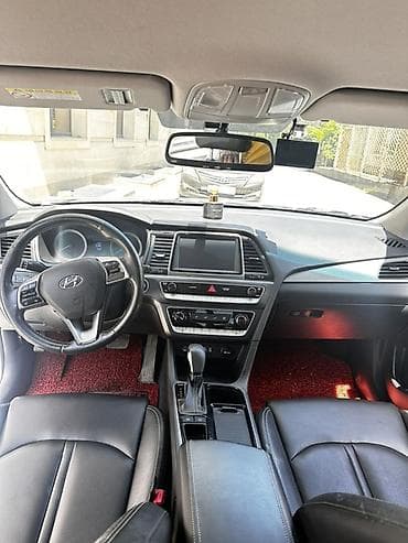 Продажа авто: Hyundai Sonata: 2018 г., 2 л, Автомат, Газ, Седан — 6