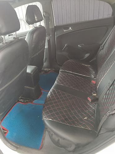 r20 mercedes: Hyundai Solaris: 2016 г., 1.4 л, Автомат, Бензин, Седан — 5