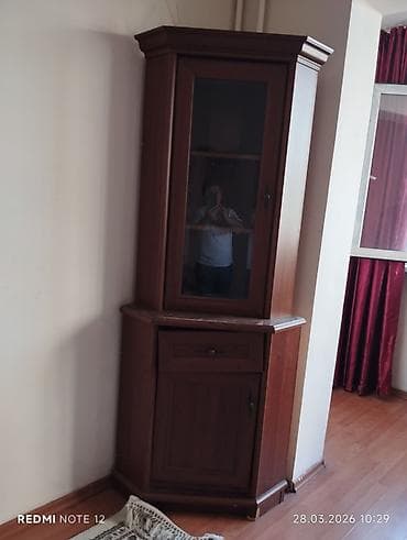 ищу спални гарнитур: Набор мебели и техники в классическом стиле (дерево, тёплый орех) — 9