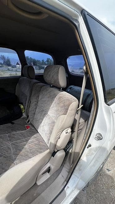 тсунами снм 300: Toyota Gaia: 1999 г., Минивэн — 9