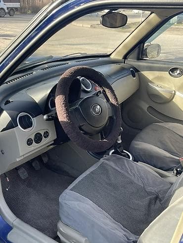 bew e39: LIFAN Smily: 2012 г., 1.3 л, Механика, Бензин, Хэтчбэк — 10