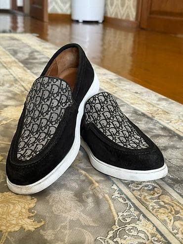 Лоферы, 42, Dior, Новый, цвет - Черный, Самовывоз