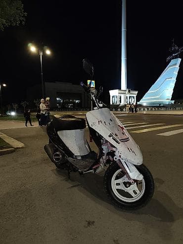 Тип скутера Suzuki, 100 куб. см, Бензин, Б/у