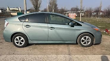 toyota aygo: Toyota Prius: 2015 г., 1.8 л, Автомат, Гибрид, Хэтчбэк — 2