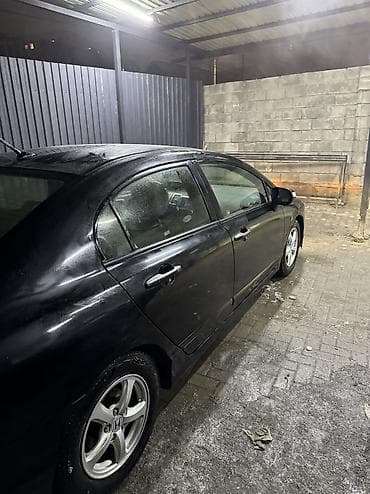 honda hit: Honda Civic: 2009 г., 1.3 л, Вариатор, Гибрид, Седан — 5