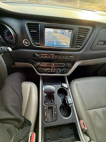 bmw e9: Kia Carnival: 2020 г., 2.2 л, Автомат, Дизель, Минивэн — 8