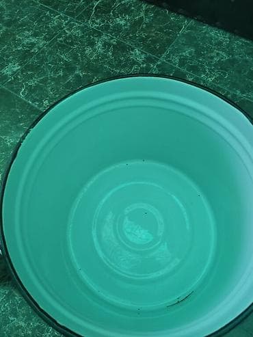 Эмалированная кастрюля.Объем 50 литров. - Материал: сталь с