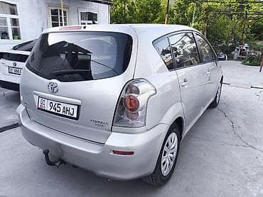 панель марк х: Toyota Corolla Verso: 2007 г., 1.8 л, Автомат, Бензин, Минивэн — 8