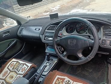 Honda Accord: 2001 г., 2 л, Автомат, Бензин, Седан