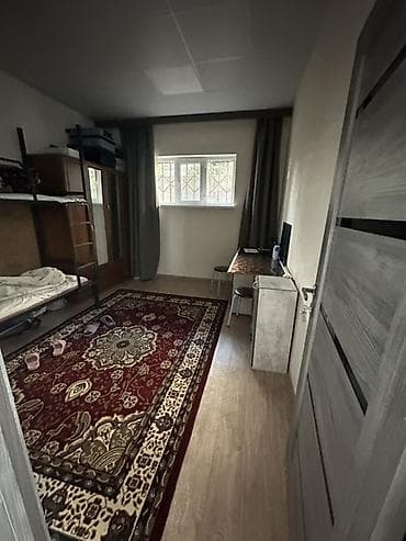 Квартиры: 3 комнаты, 80 м², 106 серия, Цокольный этаж этаж, Косметический ремонт — 4