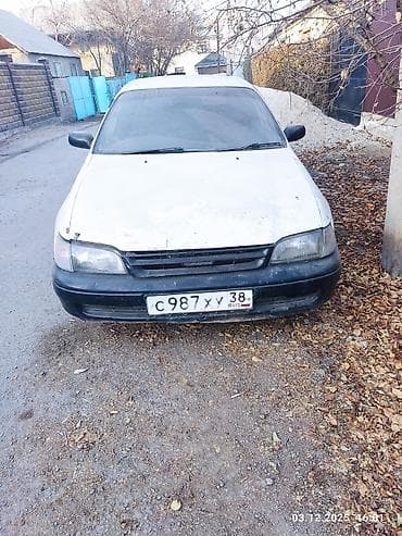 Унаа: Toyota Caldina: 1998 г., 1.5 л, Кол менен иштөөчү, Бензин, Универсал — 4