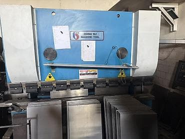 Дом и сад: Листогибочный пресс Zhong Rui Machine Tool Описание: - Промышленный — 2