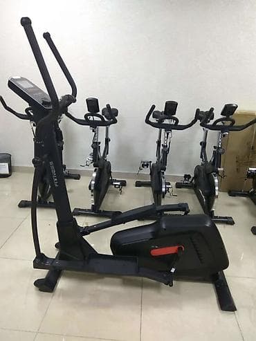 Elite Motion E45 — надёжный и удобный эллиптический тренажёр для