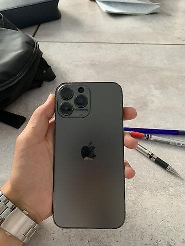 Техника и электроника: IPhone 13 Pro Max графитовый цвет - Экран 6.1", OLED Super Retina — 1